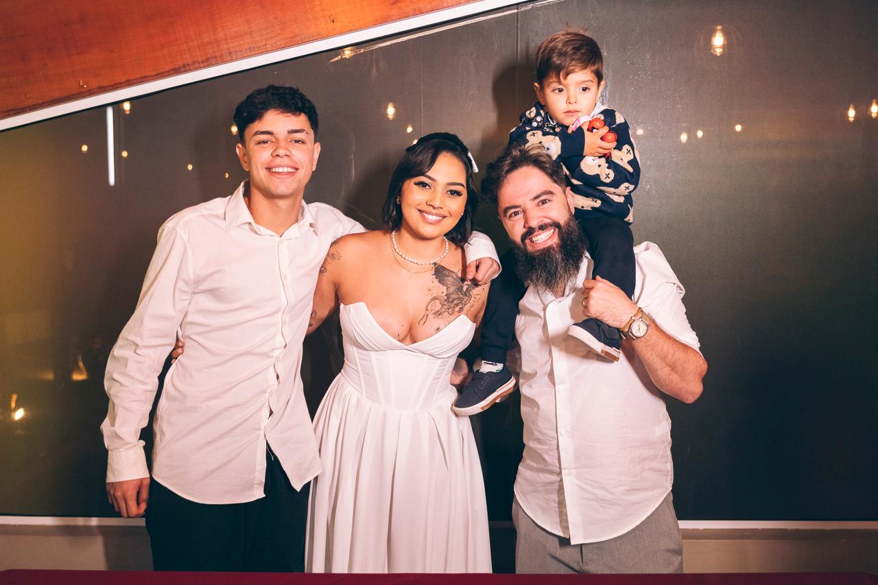 Silvio e Carol em família